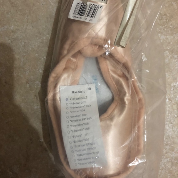 Sansha pointe shoes - Picture 2 of 2